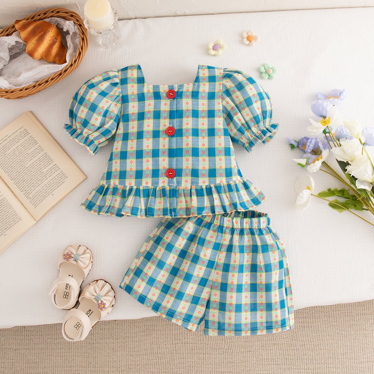 The Meadow Button Set